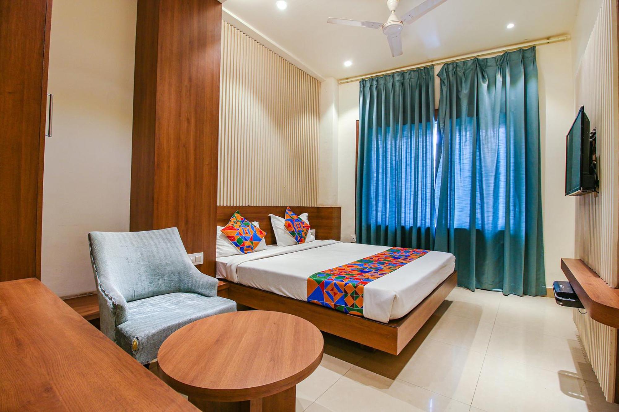 Hotel Royal Palace Bhopal Exterior foto