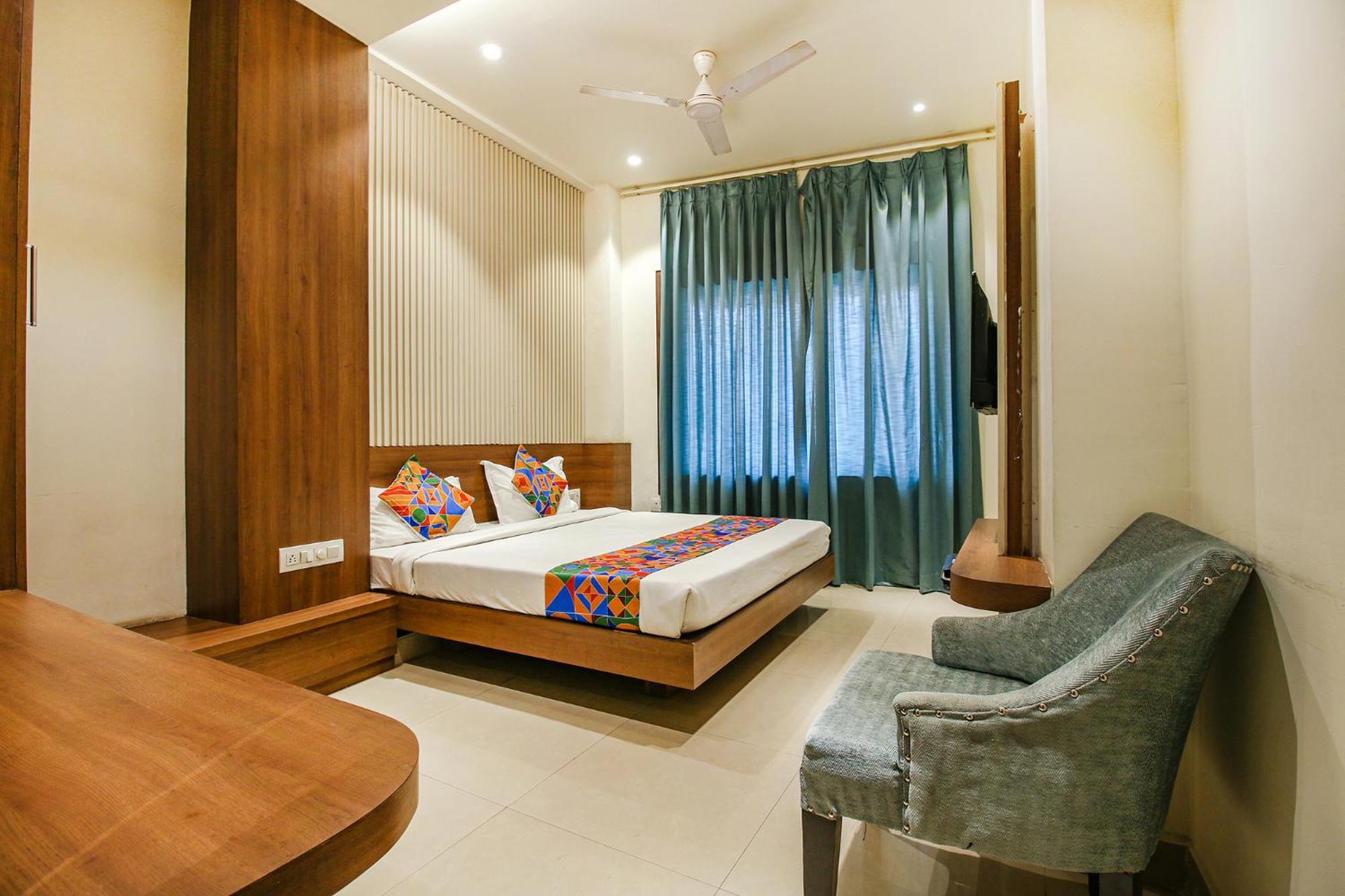 Hotel Royal Palace Bhopal Exterior foto